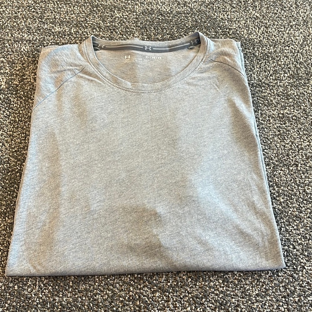 Under Armour - Men’s Athletics T-Shirt - Gray - XL